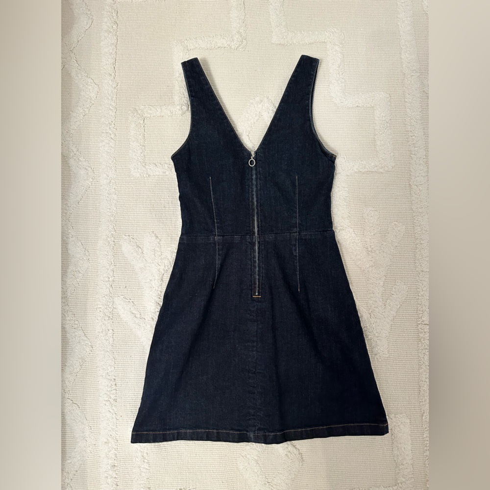 TOPSHOP: DENIM DRESS - Picture 2 of 4